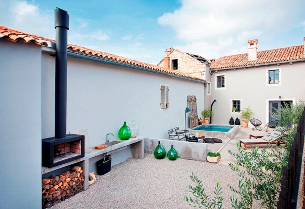 Br Villas By Rent Istria Radetići エクステリア 写真