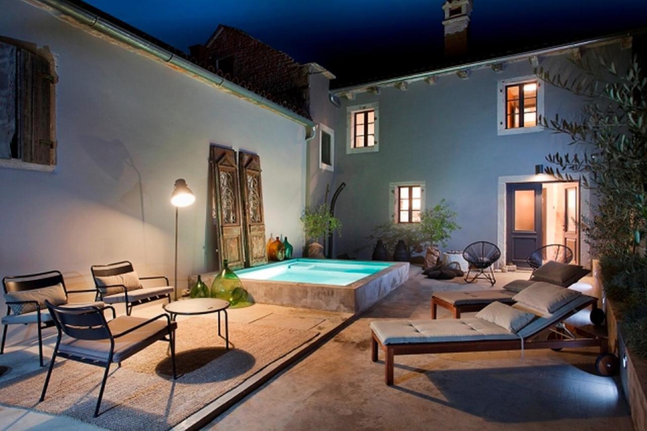 Br Villas By Rent Istria Radetići エクステリア 写真