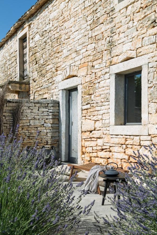 Br Villas By Rent Istria Radetići エクステリア 写真